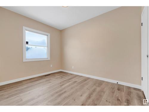 12322 95 St Nw, Edmonton, AB - Indoor Photo Showing Other Room