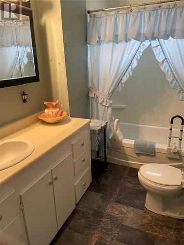 10 Water Front Road, Roberts Arm, NL - Indoor Photo Showing Bathroom