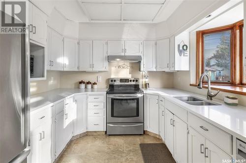 1202 Baird Street, Regina, SK - Indoor Photo Showing Kitchen With Stainless Steel Kitchen With Double Sink