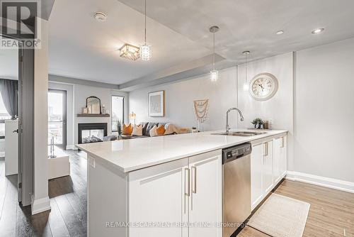 402 - 181 James Street N, Hamilton, ON - Indoor Photo Showing Kitchen With Double Sink With Upgraded Kitchen