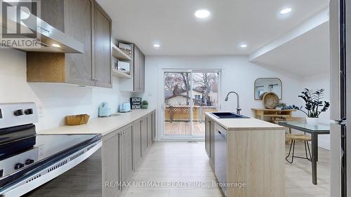 70 Argyle Street, Stratford, ON - Indoor Photo Showing Kitchen With Double Sink