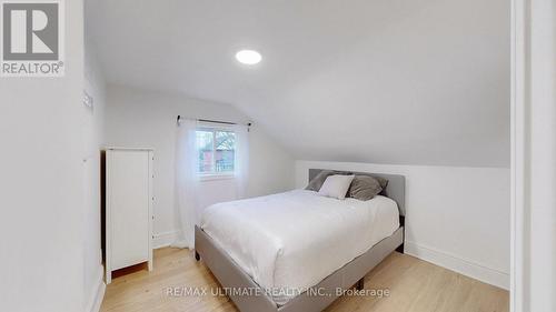 70 Argyle Street, Stratford, ON - Indoor Photo Showing Bedroom