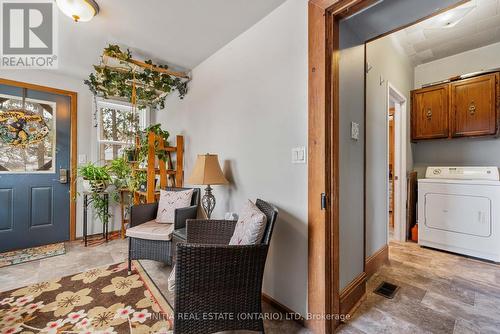 312621 Highway 6, Southgate, ON - Indoor Photo Showing Laundry Room