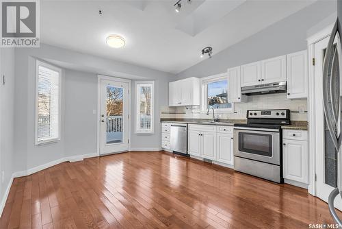 235 Beerling Crescent, Saskatoon, SK - Indoor Photo Showing Kitchen