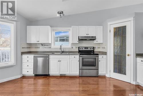 235 Beerling Crescent, Saskatoon, SK - Indoor Photo Showing Kitchen With Double Sink