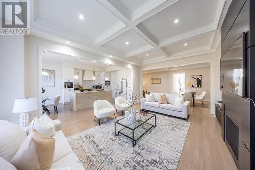 38 - 400 Finch Avenue, Pickering, ON - Indoor Photo Showing Living Room