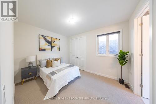 38 - 400 Finch Avenue, Pickering, ON - Indoor Photo Showing Bedroom