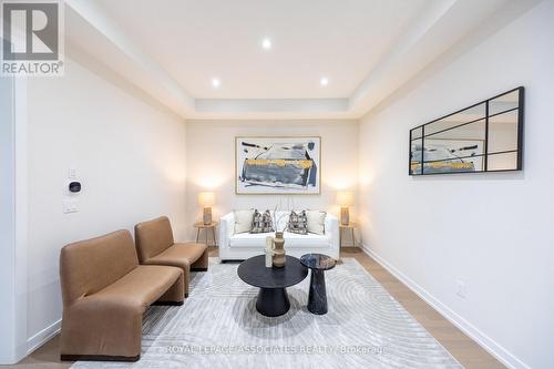 38 - 400 Finch Avenue, Pickering, ON - Indoor Photo Showing Living Room