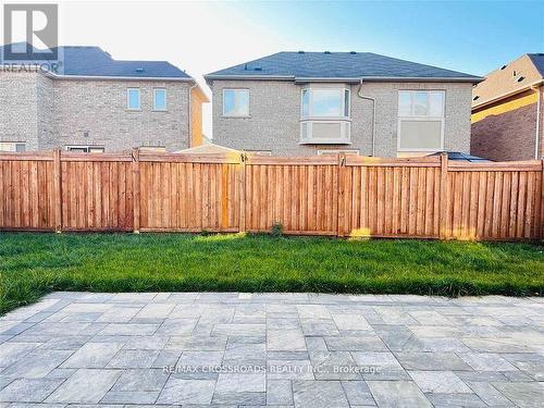 31 Pisanelli Avenue, Markham, ON - Outdoor