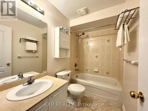 Th7 - 9133 Bayview Avenue, Richmond Hill, ON - Indoor Photo Showing Bathroom