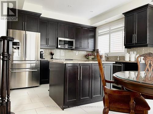 25 Rockman Crescent W, Brampton, ON - Indoor Photo Showing Kitchen With Stainless Steel Kitchen With Upgraded Kitchen