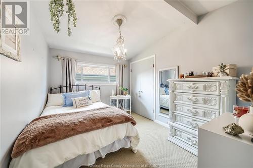 32 Melrose Avenue, Leamington, ON - Indoor Photo Showing Bedroom