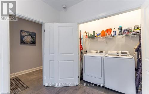 18 - 9245 Shoveller Avenue, Niagara Falls, ON - Indoor Photo Showing Laundry Room