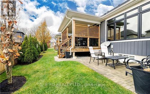 18 - 9245 Shoveller Avenue, Niagara Falls, ON - Outdoor With Deck Patio Veranda