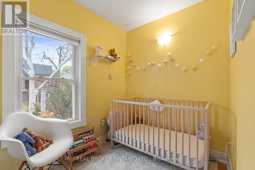 754 Adelaide Street W, Toronto, ON - Indoor Photo Showing Bedroom