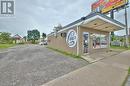 5784 Stanley Avenue, Niagara Falls (215 - Hospital), ON 