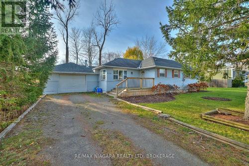 3181 Poplar Avenue, Fort Erie (335 - Ridgeway), ON - Outdoor With Deck Patio Veranda