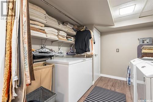 1634 Early Drive, Saskatoon, SK - Indoor Photo Showing Laundry Room