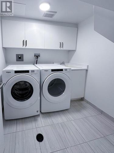 Th42 - 55 Gandhi Lane, Markham, ON - Indoor Photo Showing Laundry Room