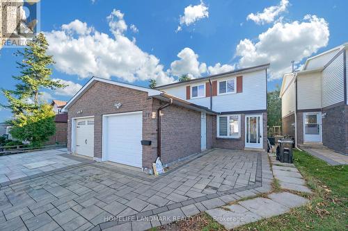 17 Pebblewood Avenue, Toronto, ON - Outdoor