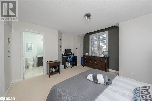 13 Beacon Hill Drive, Brampton, ON - Indoor Photo Showing Bedroom