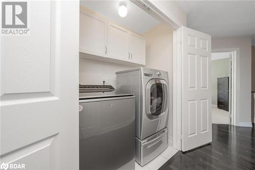 13 Beacon Hill Drive, Brampton, ON - Indoor Photo Showing Laundry Room