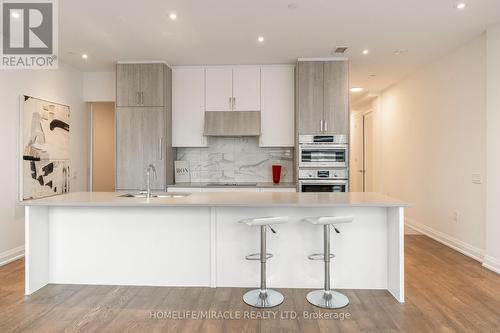 414 - 42 Mill Street, Halton Hills, ON - Indoor Photo Showing Kitchen With Upgraded Kitchen