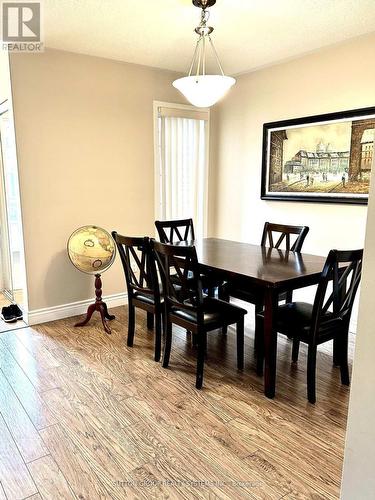 2467 Springforest Drive, Oakville, ON - Indoor Photo Showing Dining Room