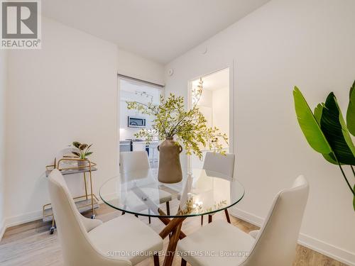 413 - 345 Wheat Boom Drive, Oakville, ON - Indoor Photo Showing Dining Room