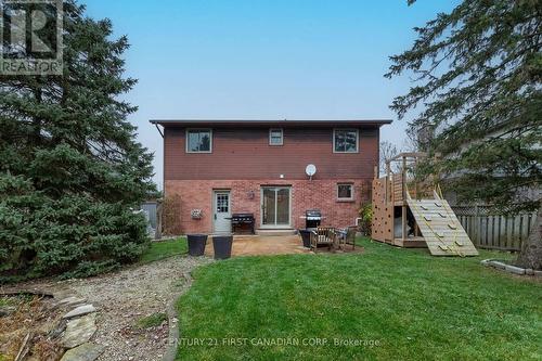 15 Parkside Crescent, London, ON - Outdoor