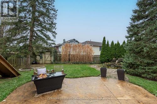 15 Parkside Crescent, London, ON - Outdoor With Backyard