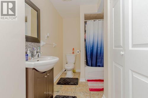 19 Flatlands Way, Brampton, ON - Indoor Photo Showing Bathroom