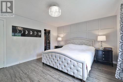 6 Raintree Crescent, Richmond Hill, ON - Indoor Photo Showing Bedroom