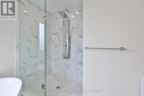 6 Raintree Crescent, Richmond Hill, ON - Indoor Photo Showing Bathroom