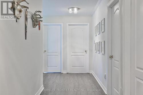 6 Raintree Crescent, Richmond Hill, ON - Indoor Photo Showing Other Room