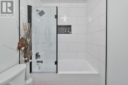 6 Raintree Crescent, Richmond Hill, ON - Indoor Photo Showing Bathroom