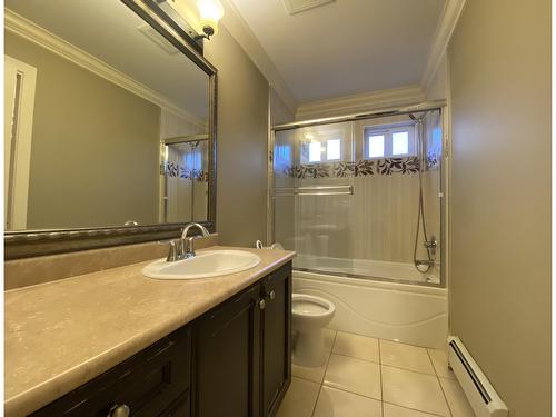 Main 7159 196 Street, Langley, BC - Indoor Photo Showing Bathroom