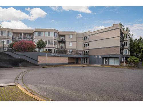 108 9632 120A Street, Surrey, BC - Outdoor With Facade