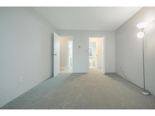 108 9632 120A Street, Surrey, BC - Indoor Photo Showing Other Room