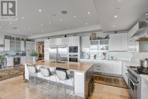 41 Hill Crescent, Toronto, ON - Indoor Photo Showing Kitchen With Upgraded Kitchen