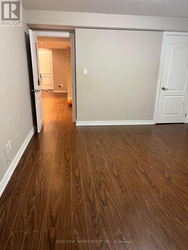 75 Reginald Lamb Crescent, Markham, ON - Indoor Photo Showing Other Room