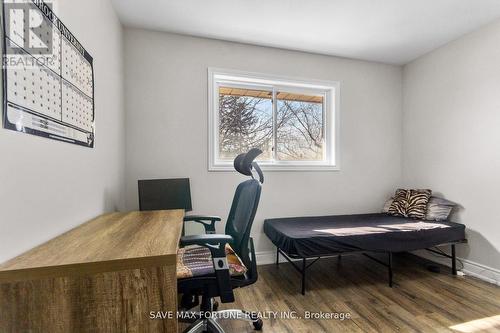 38 Collier Road N, Thorold, ON - Indoor Photo Showing Office