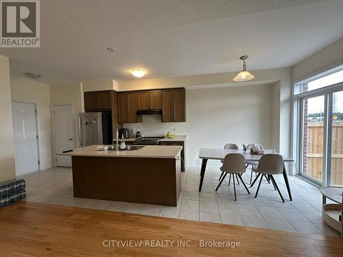 280 Explorer Way, Thorold, ON - Indoor Photo Showing Kitchen