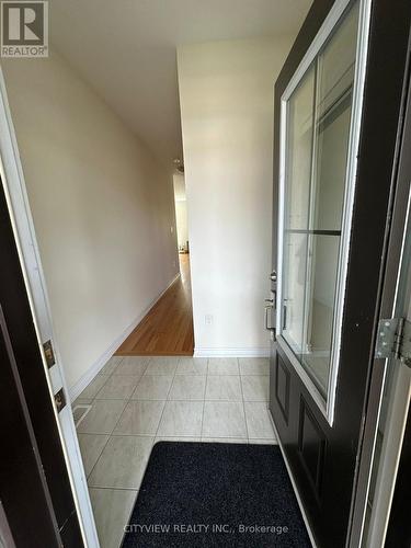 280 Explorer Way, Thorold, ON - Indoor Photo Showing Other Room