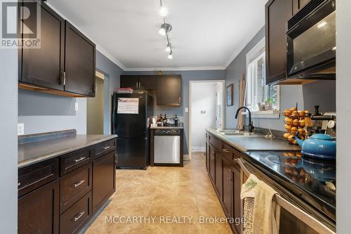 124 Muriel Street, Shelburne, ON - Indoor Photo Showing Kitchen