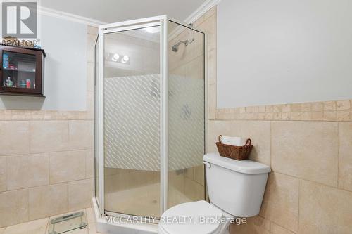 124 Muriel Street, Shelburne, ON - Indoor Photo Showing Bathroom