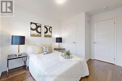 1407 William Halton Parkway, Oakville, ON - Indoor Photo Showing Bedroom