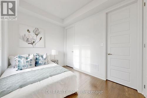 1407 William Halton Parkway, Oakville, ON - Indoor Photo Showing Bedroom