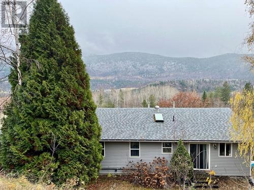 3703 9Th Avenue, Castlegar, BC 