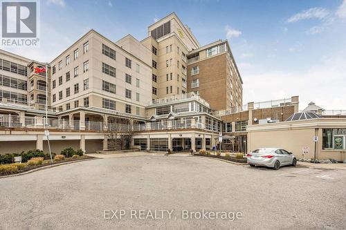 53 - 74 Ross Street, Barrie, ON - Outdoor With Facade